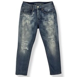 American Eagle AEO Tomgirl Straight Distressed Jeans‎ Size 2 Button Fly Mid Rise